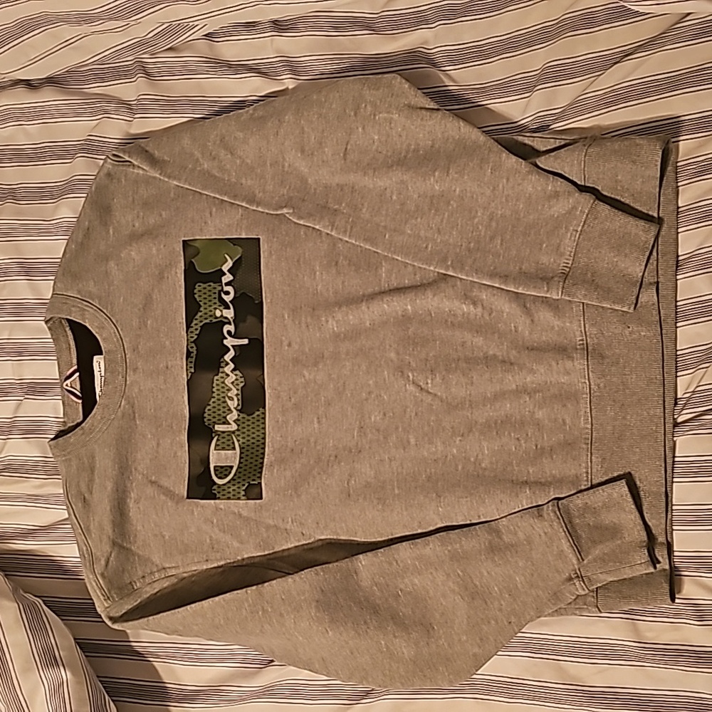 Crewneck sweatshirt